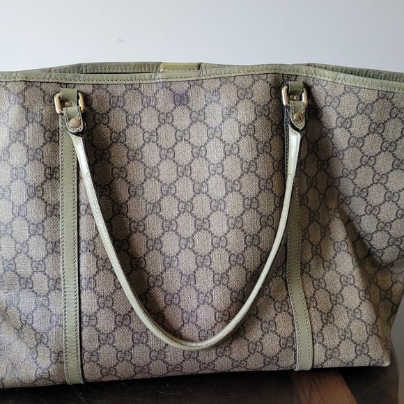 Gucci Tote - Picture 2 of 16